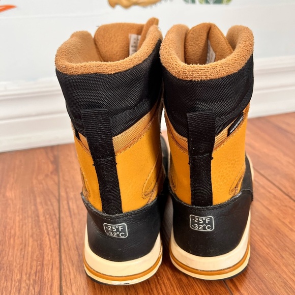 Merrell Kids' Black and Tan Snow Boots - Picture 7 of 10